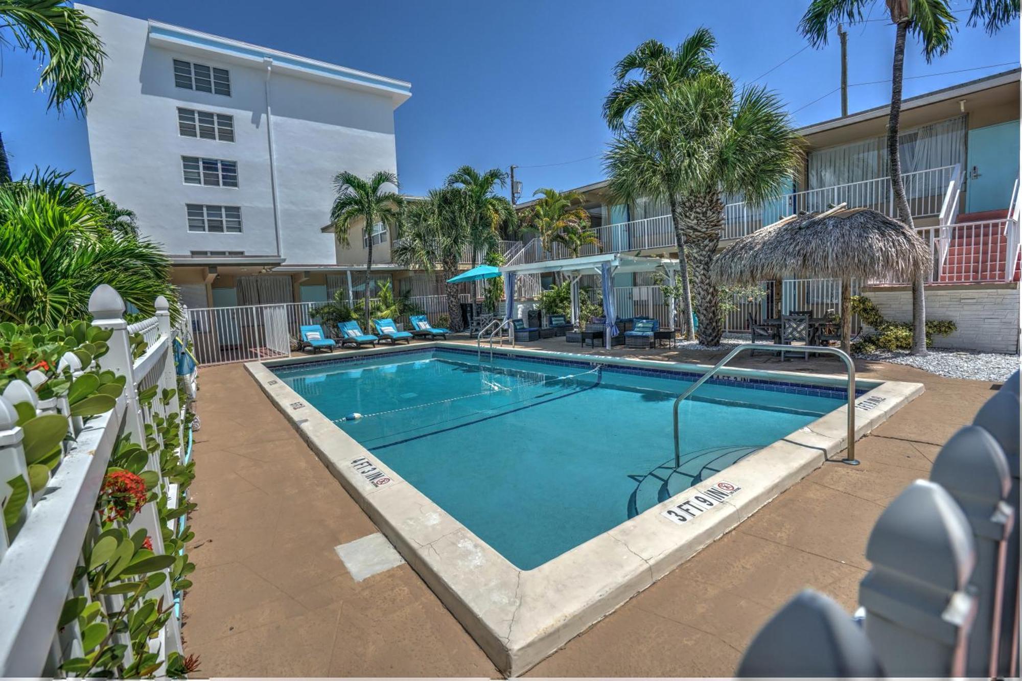 Castle By The Sea Motel Fort Lauderdale Exterior photo